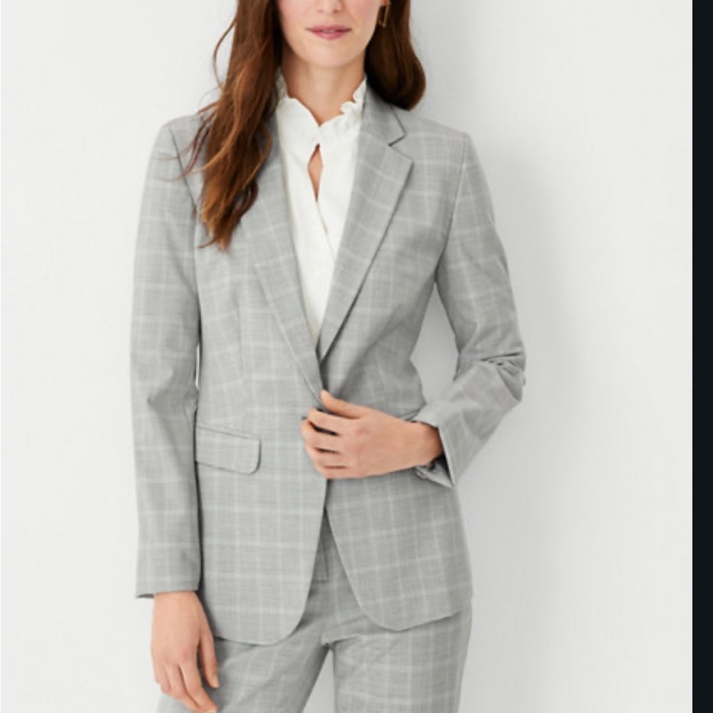 Ann Taylor - The Petite Notched One Button Blazer in Plaid